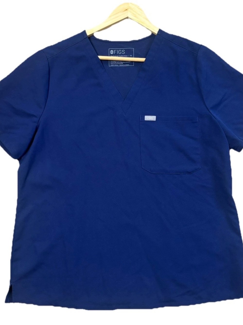FIGS Catarina Scrub Top PO# 2256 Navy Blue V-Neck Technical Collection Women’s